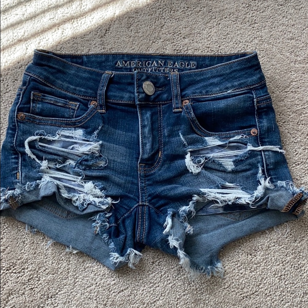 American eagle dark wash ripped jean shorts